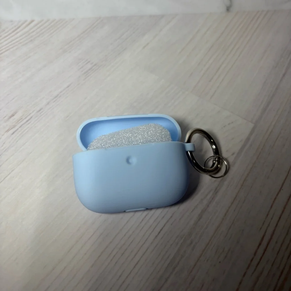 Blue Airpod case (3rd and 4th generation)